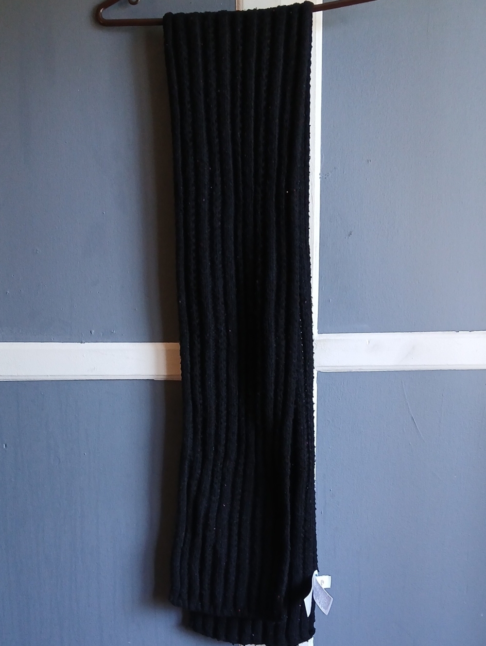 Old Navy Women's Black Ribbed Knit Rectangle Scarf 183 x 25 cm One Size